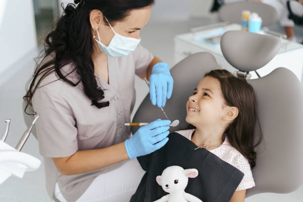Best Broken or Cracked Tooth Emergency Dentist in Oakley, KS